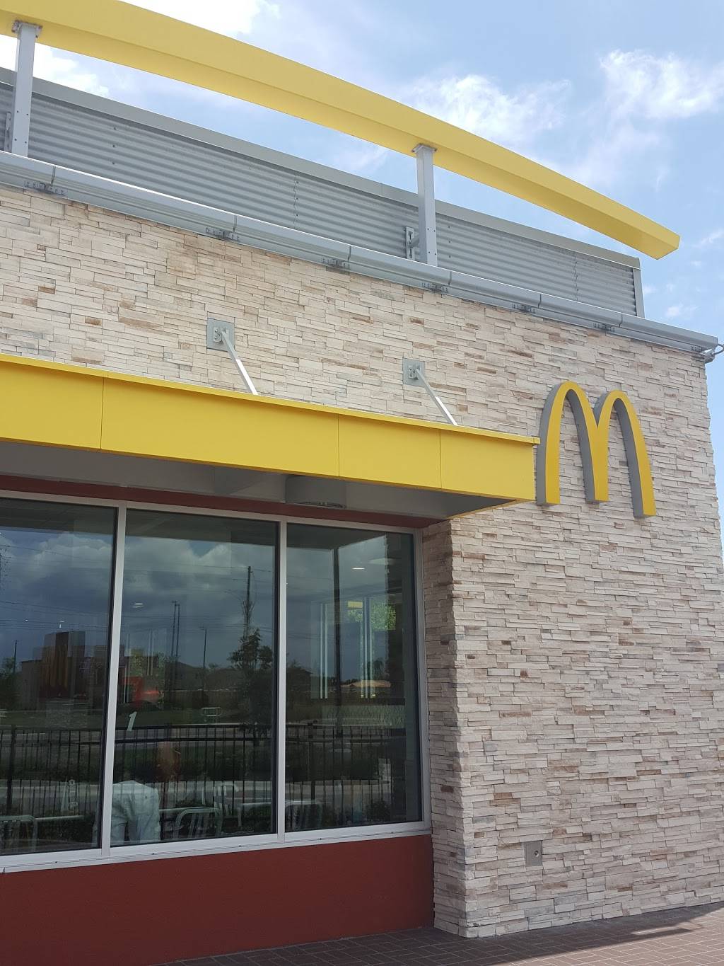 McDonalds | cafe | 2281 Ocoee Apopka Rd, Ocoee, FL 34761, USA | 4076560651 OR +1 407-656-0651