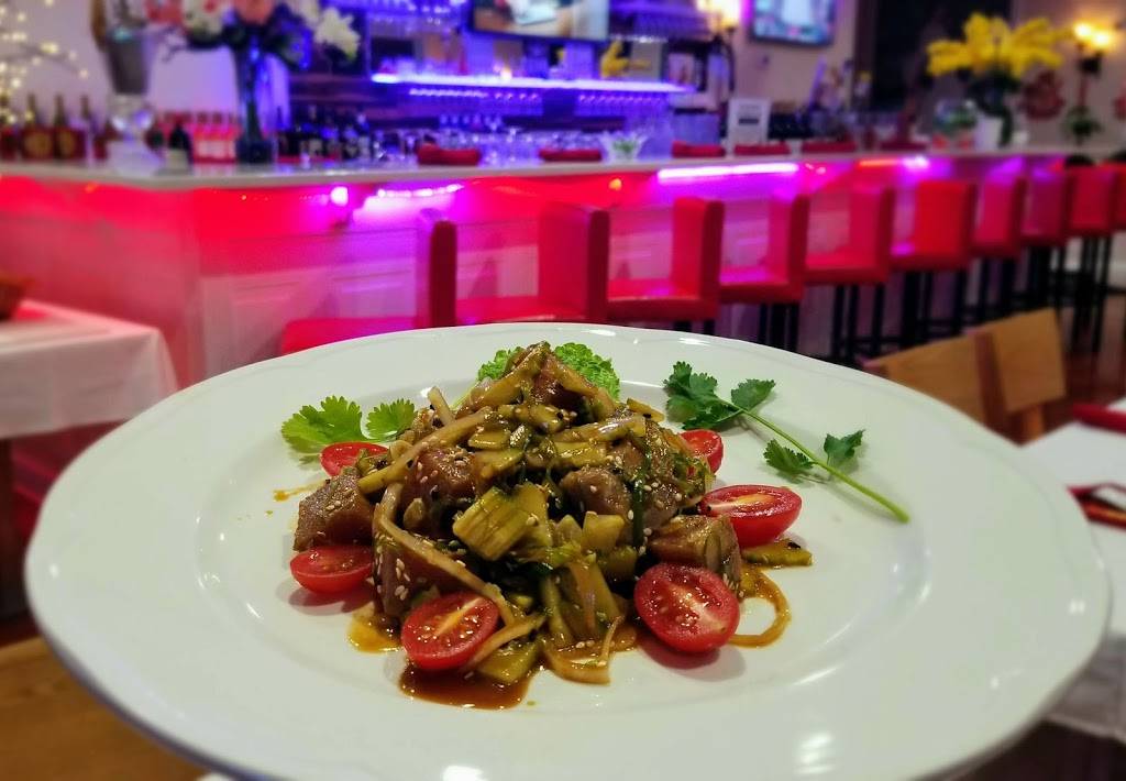 Miss Saigon Restaurant | restaurant | 737 22nd St, Vero Beach, FL 32960, USA | 7727669493 OR +1 772-766-9493