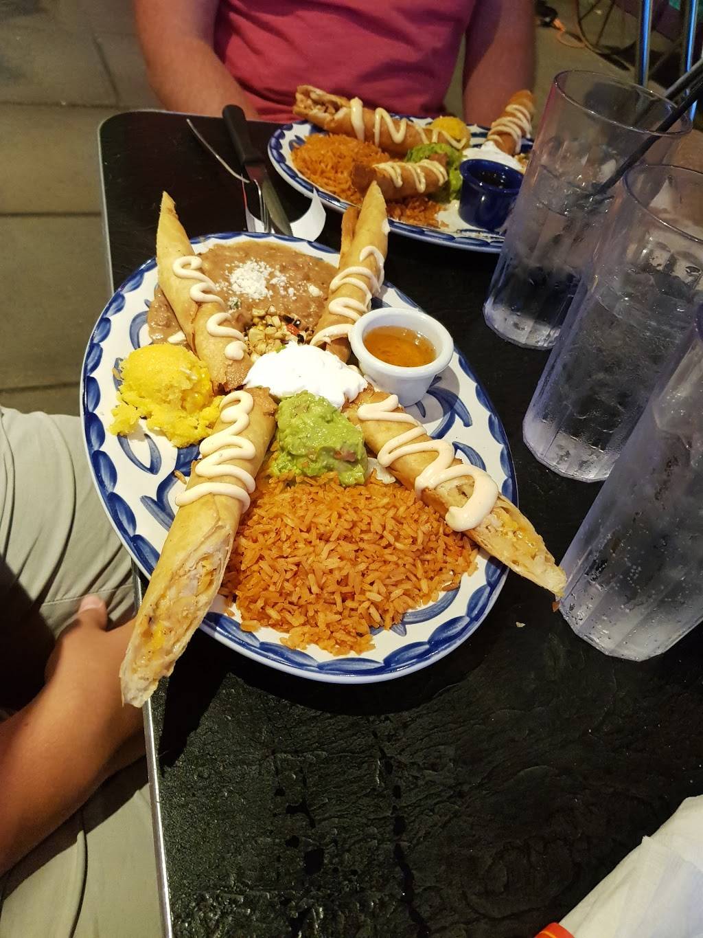 Chevys Fresh Mex | restaurant | 1730 Travis Blvd, Fairfield, CA 94533, USA | 7074258374 OR +1 707-425-8374