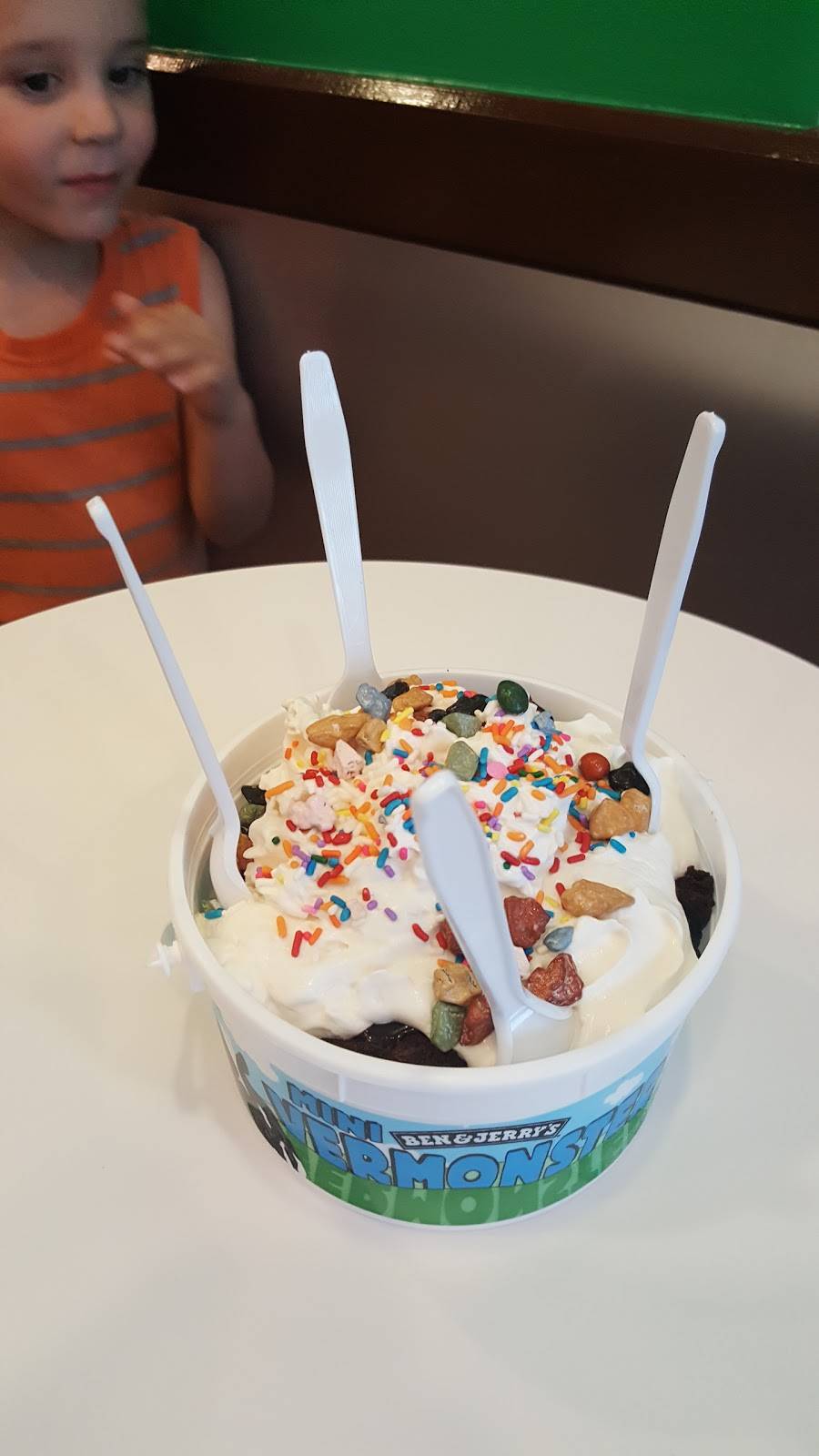 Ben & Jerrys | bakery | 1723 E Hallandale Beach Blvd, Hallandale Beach, FL 33009, USA | 9544554900 OR +1 954-455-4900