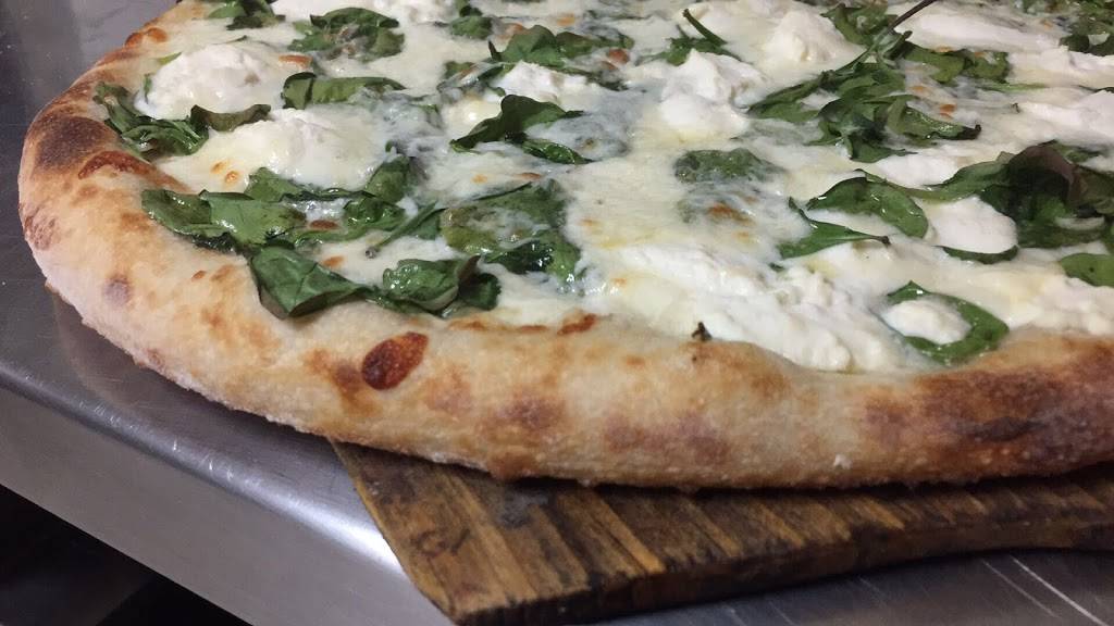 Colettis Pizza Factory | restaurant | 497 Elm St, Biddeford, ME 04005, USA | 2075714476 OR +1 207-571-4476