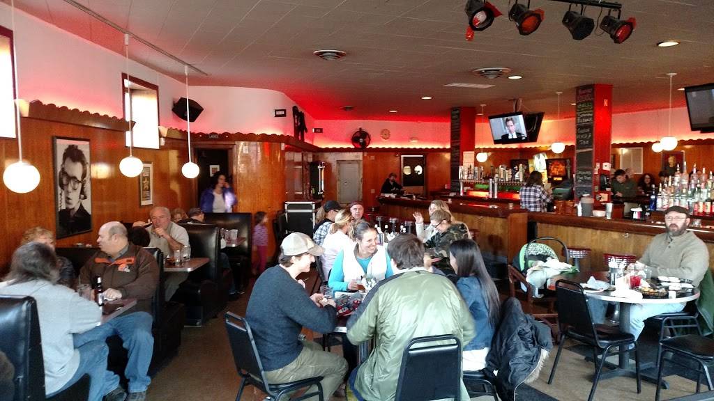 Happy Dog | restaurant | 5801 Detroit Ave, Cleveland, OH 44102, USA | 2166519474 OR +1 216-651-9474