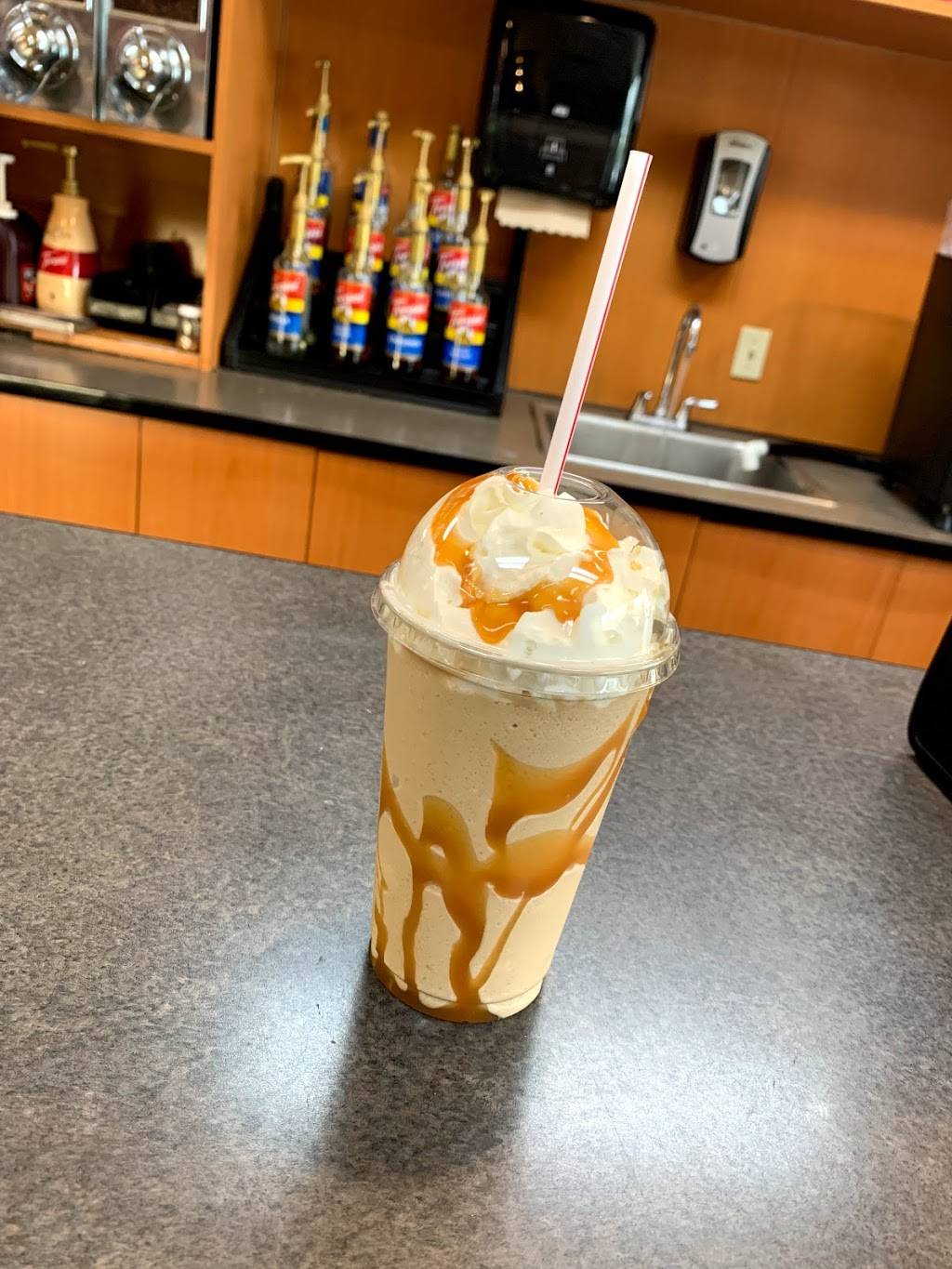 Big Apple Bagels | bakery | 2024 S Mission St, Mt Pleasant, MI 48858, USA | 9897729555 OR +1 989-772-9555