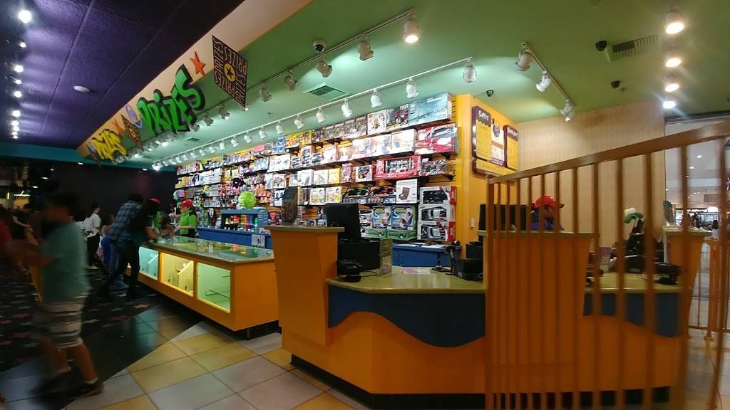 Johns Incredible Pizza - San Diego | restaurant | 3010 Plaza Bonita Rd, National City, CA 91950, USA | 6194725555 OR +1 619-472-5555