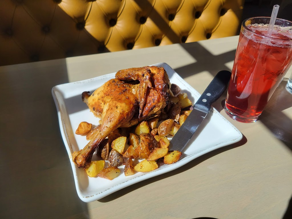 Tulas Kitchen | restaurant | 8100 Wyoming Blvd NE, Albuquerque, NM 87113, USA | 5054184488 OR +1 505-418-4488