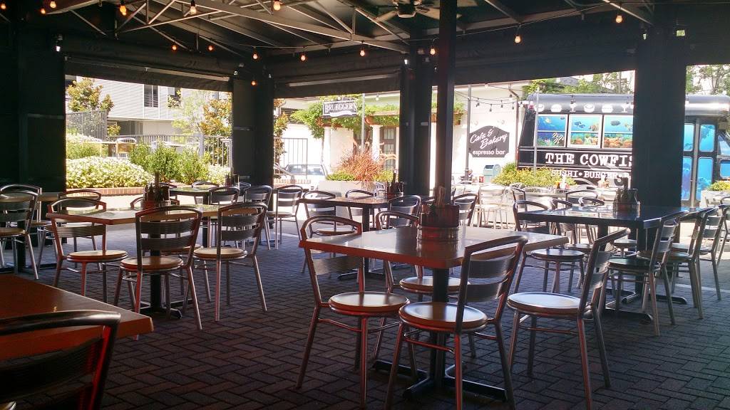 The Cowfish Sushi Burger Bar | restaurant | 4208 Six Forks Rd Ste 100, Raleigh, NC 27609, USA | 9197840400 OR +1 919-784-0400