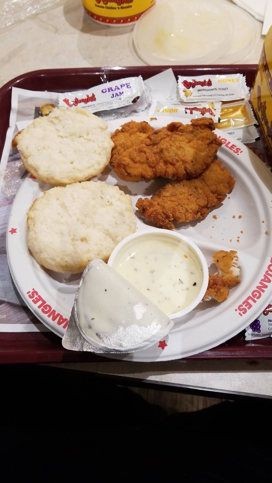 Bojangles Famous Chicken n Biscuits | restaurant | 2140 Murfreesboro Pike, Nashville, TN 37217, USA | 6153659046 OR +1 615-365-9046