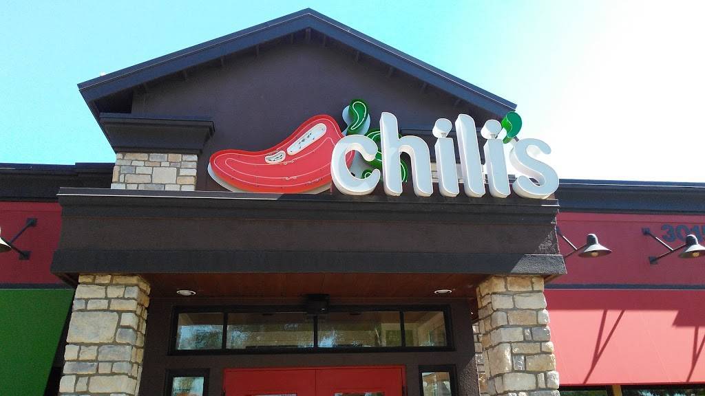Chilis Grill & Bar | restaurant | 3015 W Chandler Blvd, Chandler, AZ 85226, USA | 4807861289 OR +1 480-786-1289