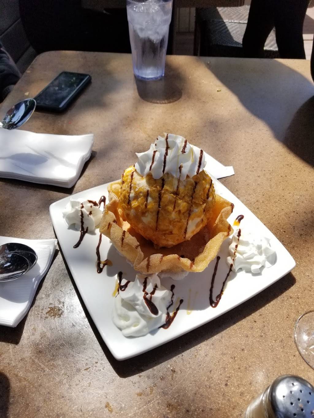 Avilas El Ranchito | restaurant | 1305 S Coast Hwy, Laguna Beach, CA 92651, USA | 9493767040 OR +1 949-376-7040