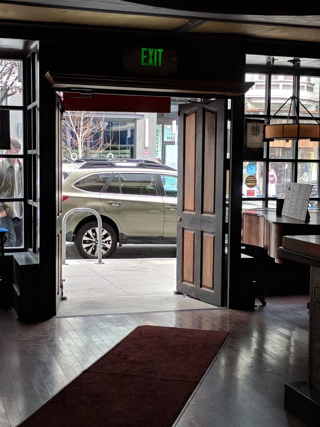 Lunchpad | restaurant | 581 Hayes St, San Francisco, CA 94102, USA | 4155226647 OR +1 415-522-6647