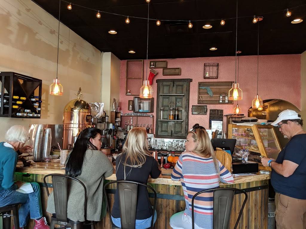 Beans & Barlour | restaurant | 538 1st Ave N, St. Petersburg, FL 33701, USA | 7274404540 OR +1 727-440-4540