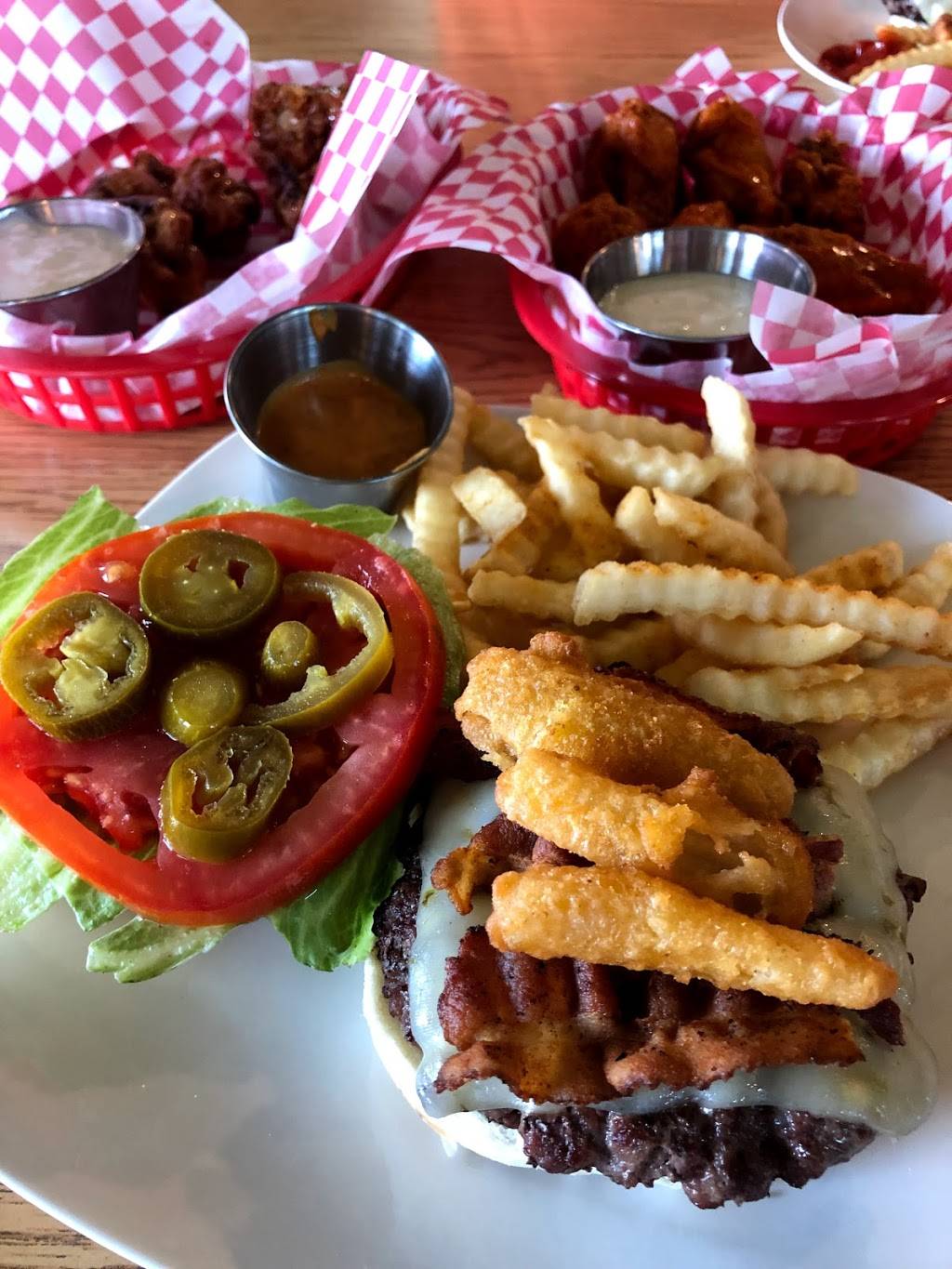 Hannahs Sportsbar and Grill | restaurant | 1010 Chico Drive, Lawrenceburg, KY 40342, USA | 5028590735 OR +1 502-859-0735