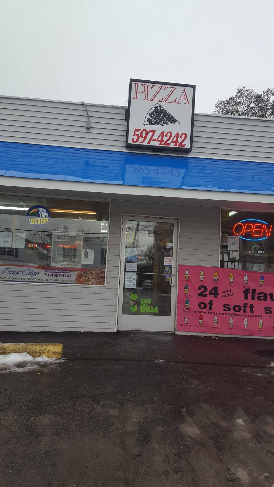 Crown Pizza | restaurant | 2777 Main St, Crown Point, NY 12928, USA | 5185974242 OR +1 518-597-4242