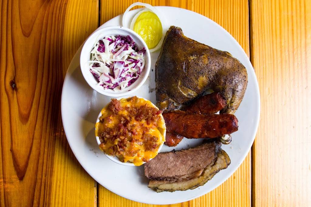 Sideliners Grill | restaurant | 15630 Henderson Pass, San Antonio, TX 78232, USA | 2104040121 OR +1 210-404-0121