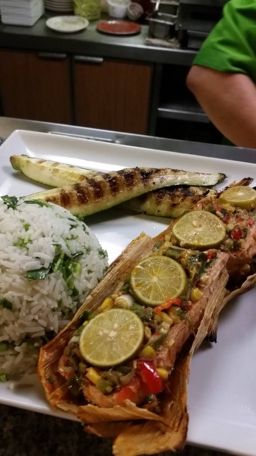 Elms Shopping Center | restaurant | 11826 Wurzbach Rd, San Antonio, TX 78230, USA | 2104921359 OR +1 210-492-1359