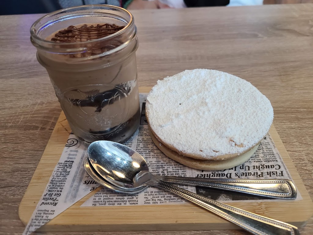 Mr. And Mrs. Bun | restaurant | 8975 SW 72nd Pl, Kendall, FL 33156, USA | 7865848253 OR +1 786-584-8253