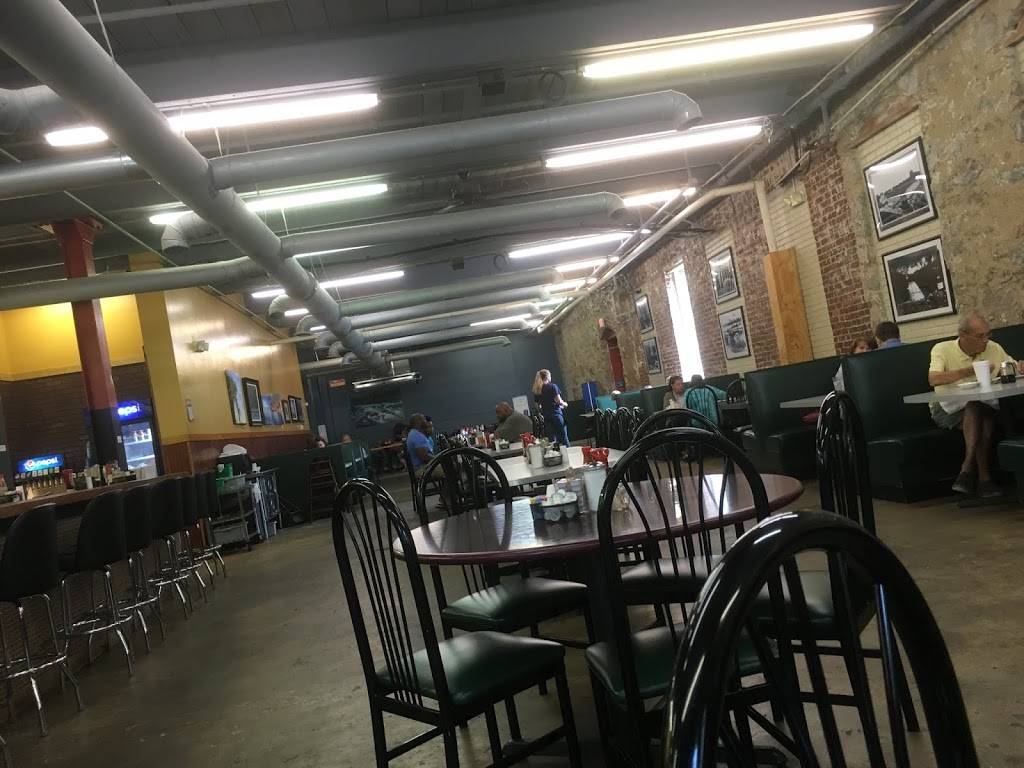 Creekside Restaurant | restaurant | 711 E Main St, Lexington, SC 29072, USA | 8038080546 OR +1 803-808-0546