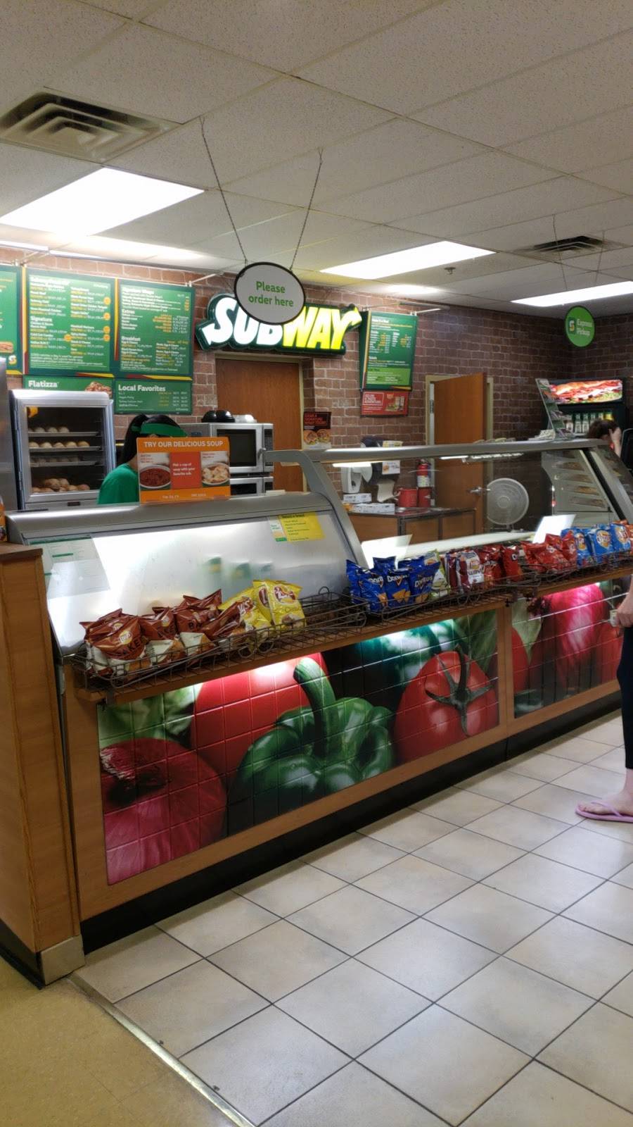 Subway Restaurants | restaurant | 2205 Ridgewood Rd, Wyomissing, PA 19610, USA | 4842699790 OR +1 484-269-9790