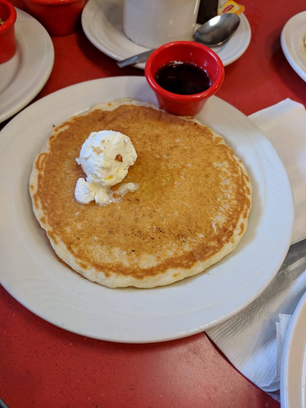 Friendlys | restaurant | 611 Main St, Stoneham, MA 02180, USA | 7814385444 OR +1 781-438-5444