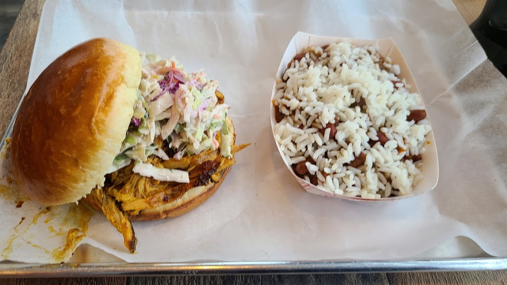 HenHouse Charcoal Chicken | restaurant | 1423 119th St, Whiting, IN 46394, USA | 2193705003 OR +1 219-370-5003