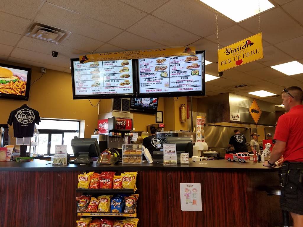 The Station Burger CO. | restaurant | 3500 James Sanders Blvd, Paducah, KY 42001, USA | 2704083473 OR +1 270-408-3473