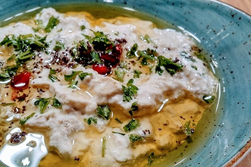 Paramount Middle Eastern Kitchen | restaurant | 2535 Appleby Line, Burlington, ON L7L 0B6, Canada | 9053310099 OR +1 905-331-0099