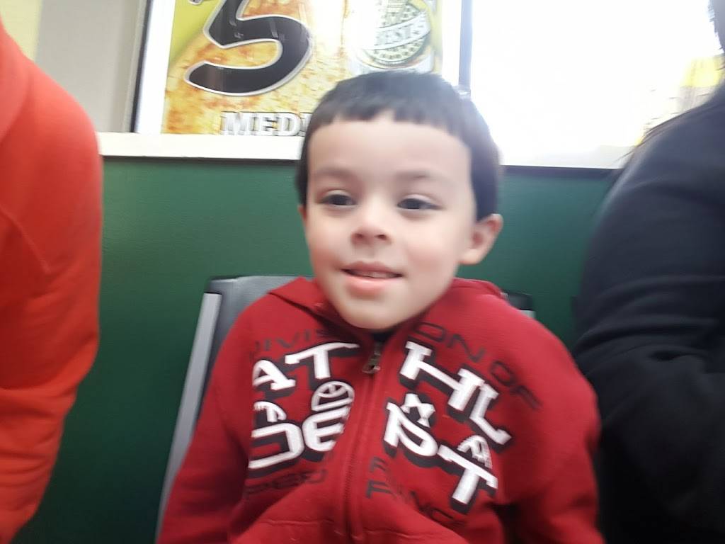 Aramingos Best Pizza | meal delivery | 2885 Aramingo Ave, Philadelphia, PA 19134, USA | 2154264440 OR +1 215-426-4440