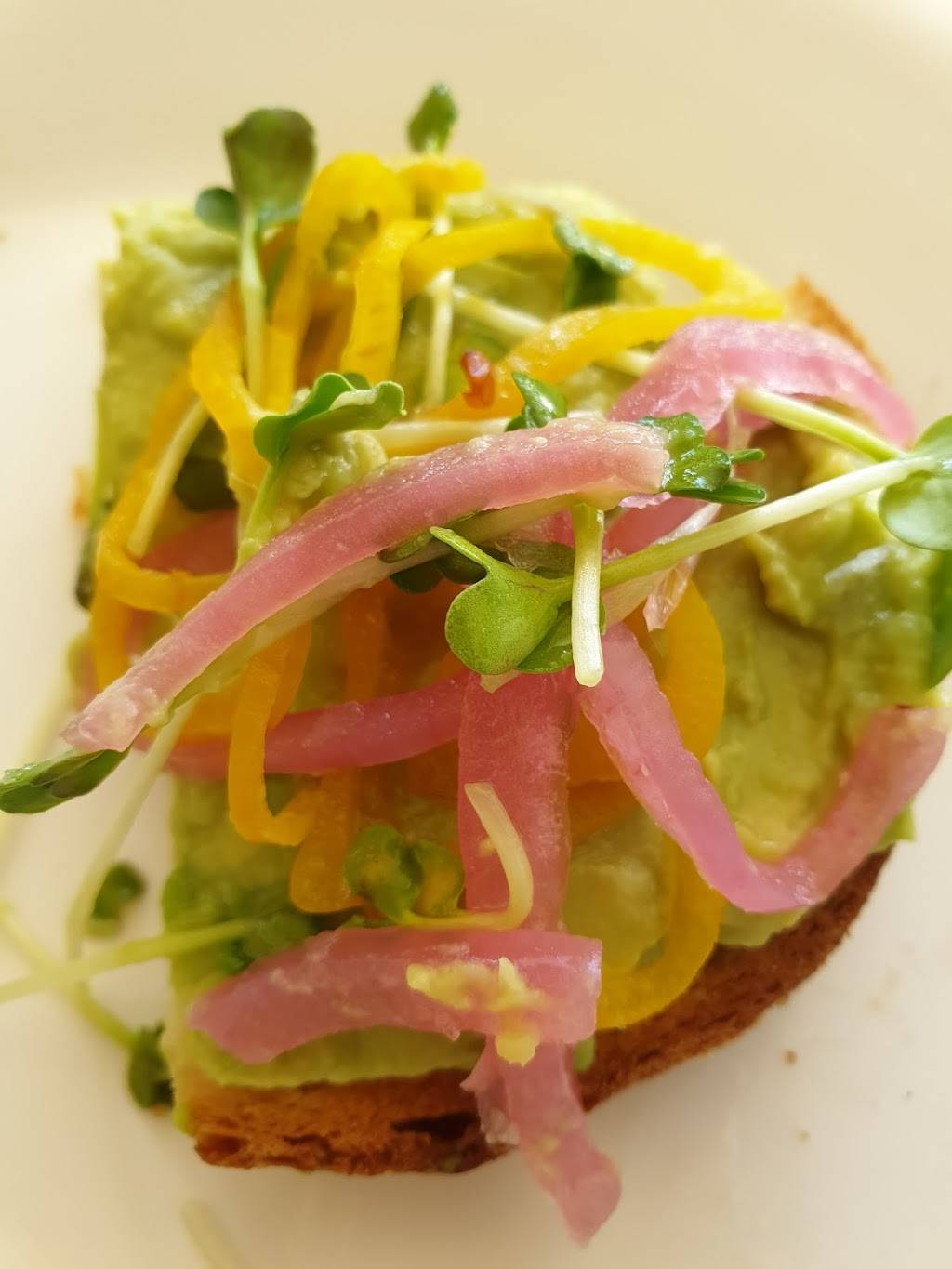 Backyard Bowls | restaurant | Shopping Center, 5668 Calle Real, Goleta, CA 93117, USA | 8057702730 OR +1 805-770-2730