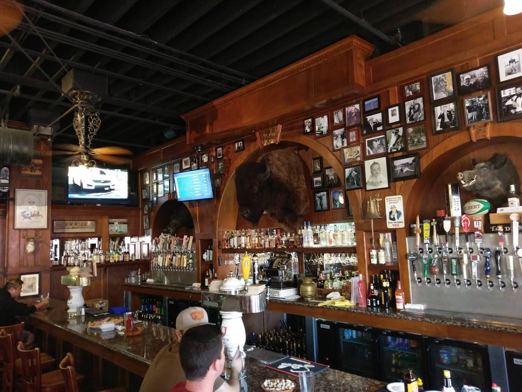 T. Phillips Glendora | restaurant | 180 N Glendora Ave, Glendora, CA 91741, USA | 6263355898 OR +1 626-335-5898