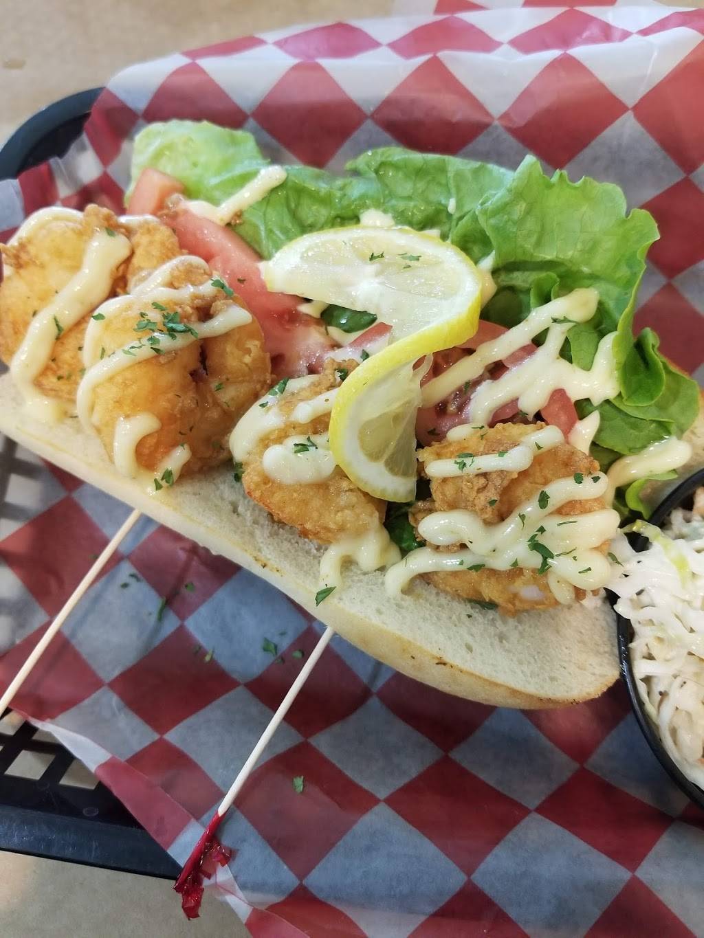 Blue Hen Crossroads | restaurant | 18541 S Main St, Bridgeville, DE 19933, USA | 3029566423 OR +1 302-956-6423