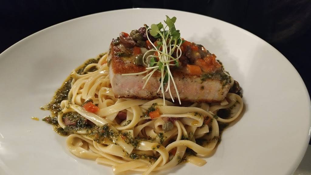 Pinelopis Greek Kitchen | restaurant | 4100 Strandherd Dr #109, Nepean, ON K2J 0V2, Canada | 6138431111 OR +1 613-843-1111