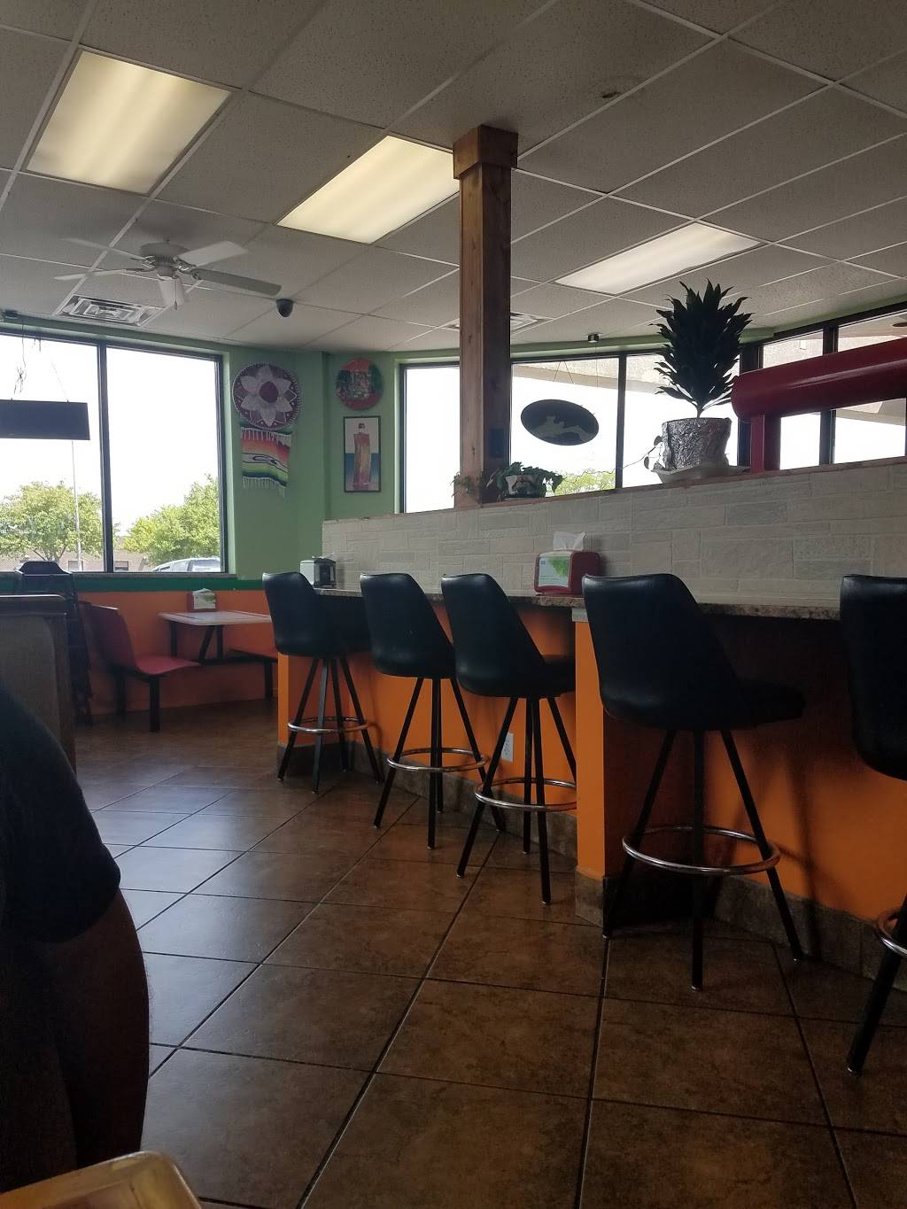 DeLeons Taco Rico | restaurant | 11345 Davenport St, Omaha, NE 68154, USA | 4028848774 OR +1 402-884-8774