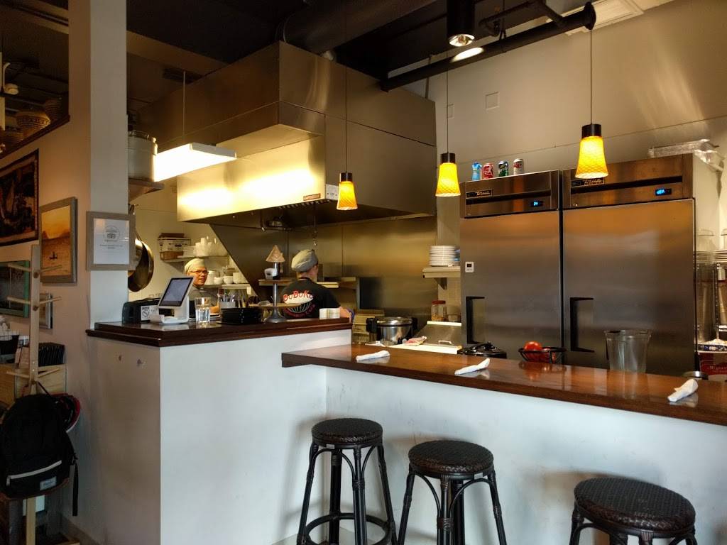 BoBoKo Indonesian Cafe | restaurant | 217 S Liberty St #102, Harrisonburg, VA 22801, USA | 5404343542 OR +1 540-434-3542