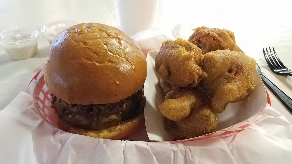 Toms BBQ - Mesa | restaurant | 1140 S Country Club Dr, Mesa, AZ 85210, USA | 4804640471 OR +1 480-464-0471