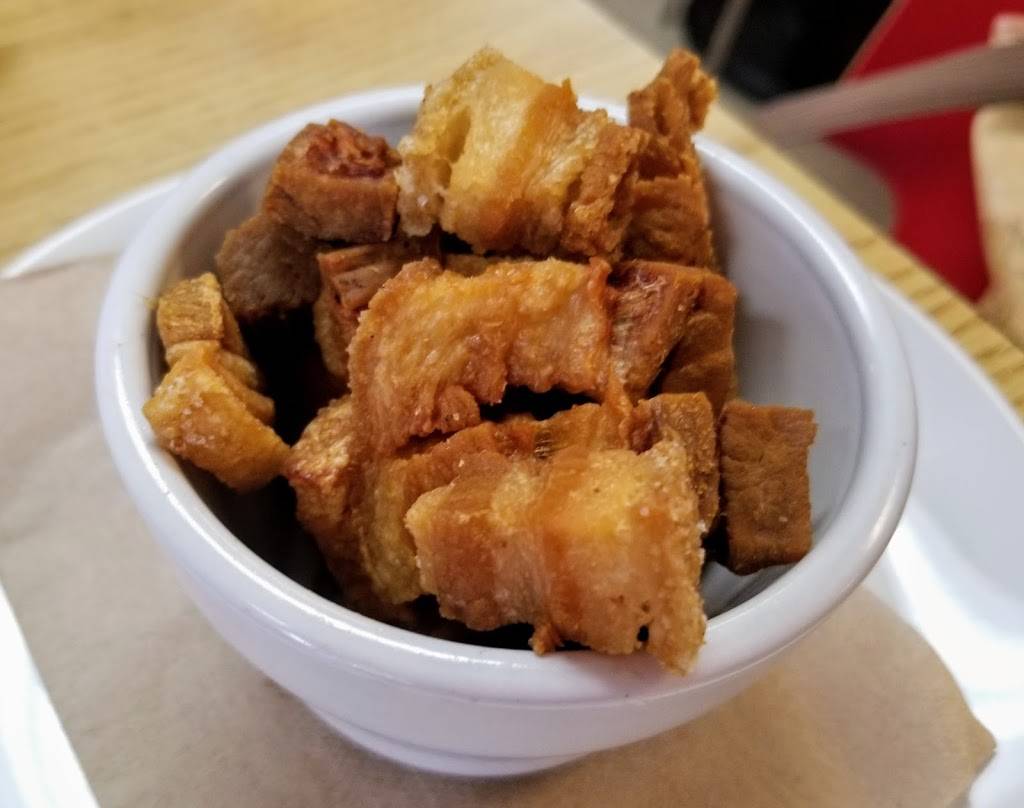 La Taguara | restaurant | 3502 E Washington Ave, Madison, WI 53704, USA | 6087219100 OR +1 608-721-9100