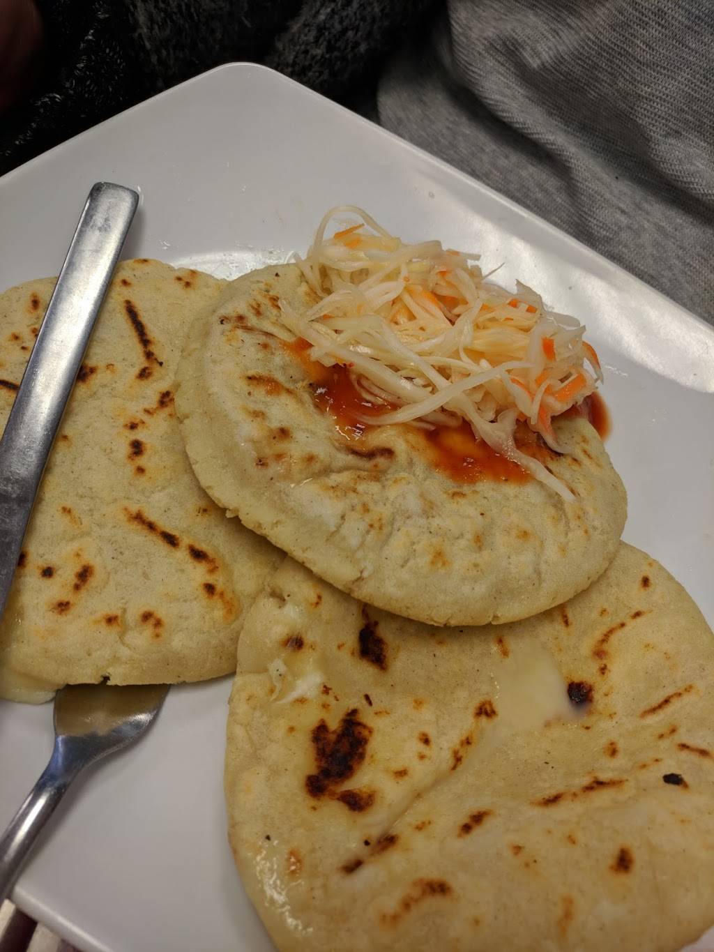 Mi Guanaquita | restaurant | 120 Erie St S, Leamington, ON N8H 3B6, Canada | 5193988110 OR +1 519-398-8110