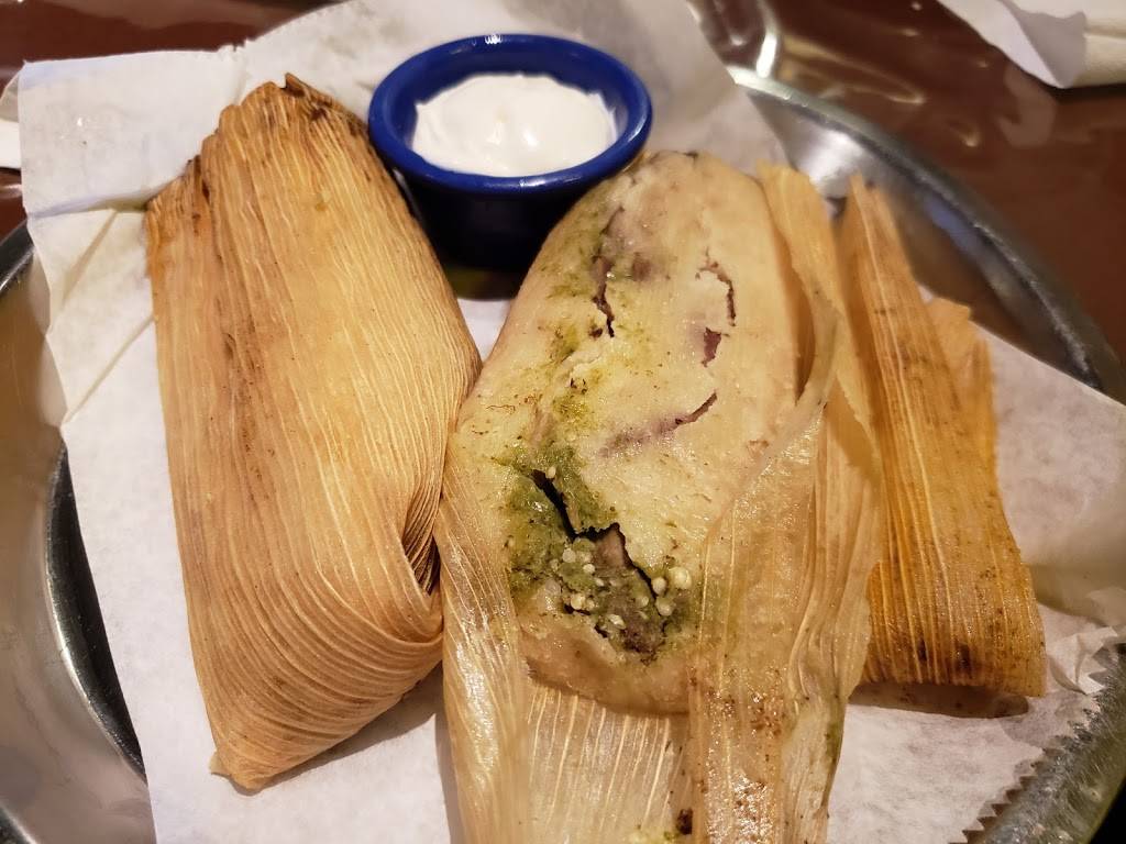 Breaking Taco | restaurant | 7428, 608 E Main St, Mahomet, IL 61853, USA | 2175866938 OR +1 217-586-6938