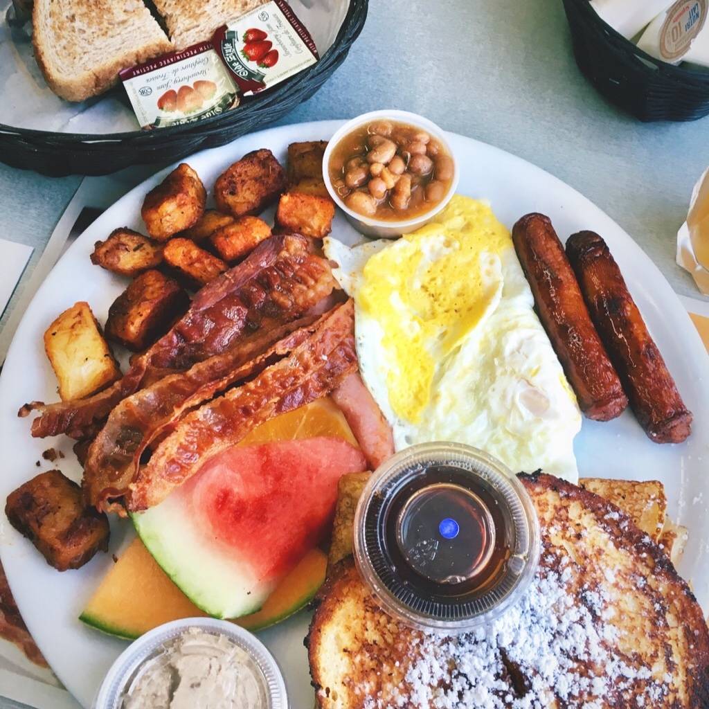 Le Petit Québec | restaurant | 3500 Boulevard Laframboise, Saint-Hyacinthe, QC J2R 2H6, Canada | 4507961630 OR +1 450-796-1630