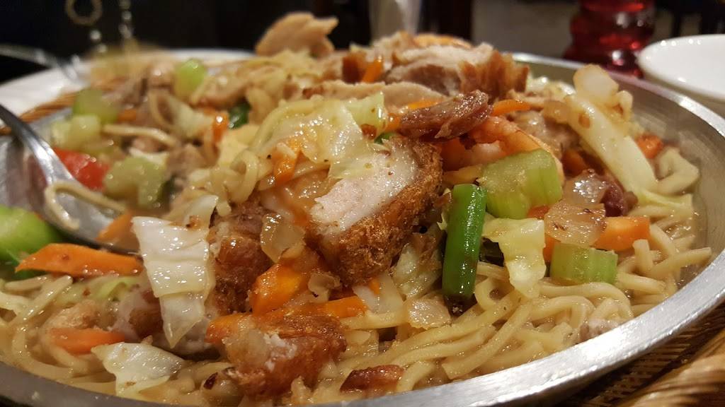 Bahay Kubo | restaurant | 3020 Minnesota Dr # 13, Anchorage, AK 99517, USA | 9078911278 OR +1 907-891-1278