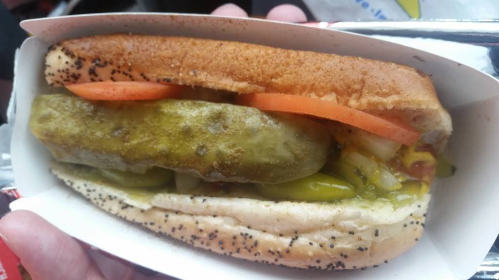 Sonic Drive-In | restaurant | 630 Washington St, Stoughton, MA 02072, USA | 7814368887 OR +1 781-436-8887