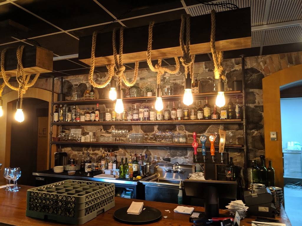 Bistro Le Sacré | restaurant | 1600 Chemin dOka porte 7, Oka, QC J0N 1E0, Canada | 4504219339 OR +1 450-421-9339