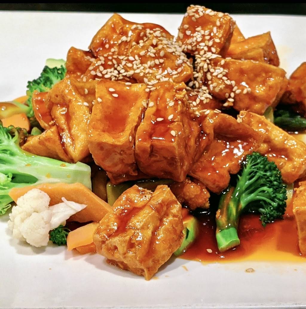 Zhu Vegan Kitchen | restaurant | 220 Washington St, Brookline, MA 02445, USA | 6172320000 OR +1 617-232-0000