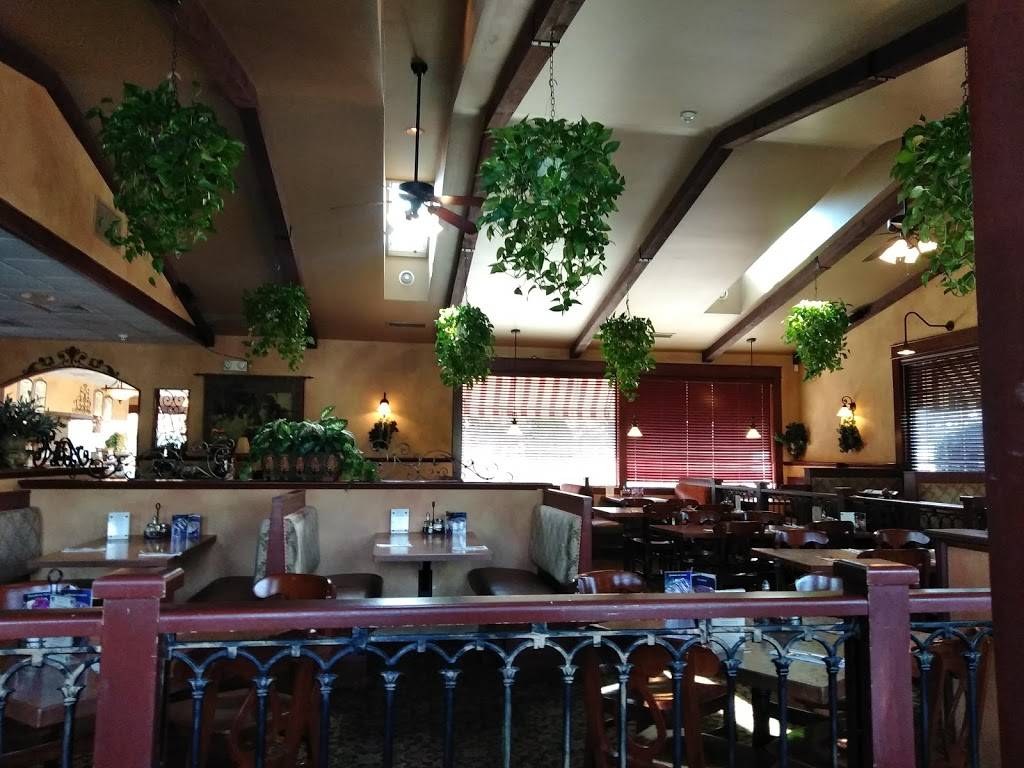 Riccardis Restaurant | meal takeaway | 38 Sconticut Neck Rd, Fairhaven, MA 02719, USA | 5089964100 OR +1 508-996-4100