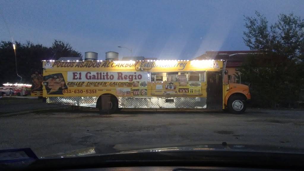 El Gallito Regio | restaurant | 903 Edgebrook Dr, Houston, TX 77034, USA | 8326305351 OR +1 832-630-5351