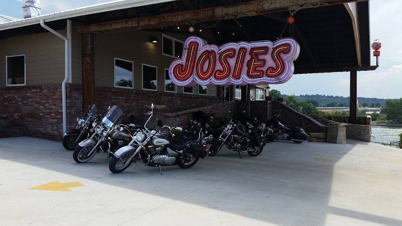 Bigs Of Batesville | restaurant | 101 E Main St, Batesville, AR 72501, USA | 8705694986 OR +1 870-569-4986