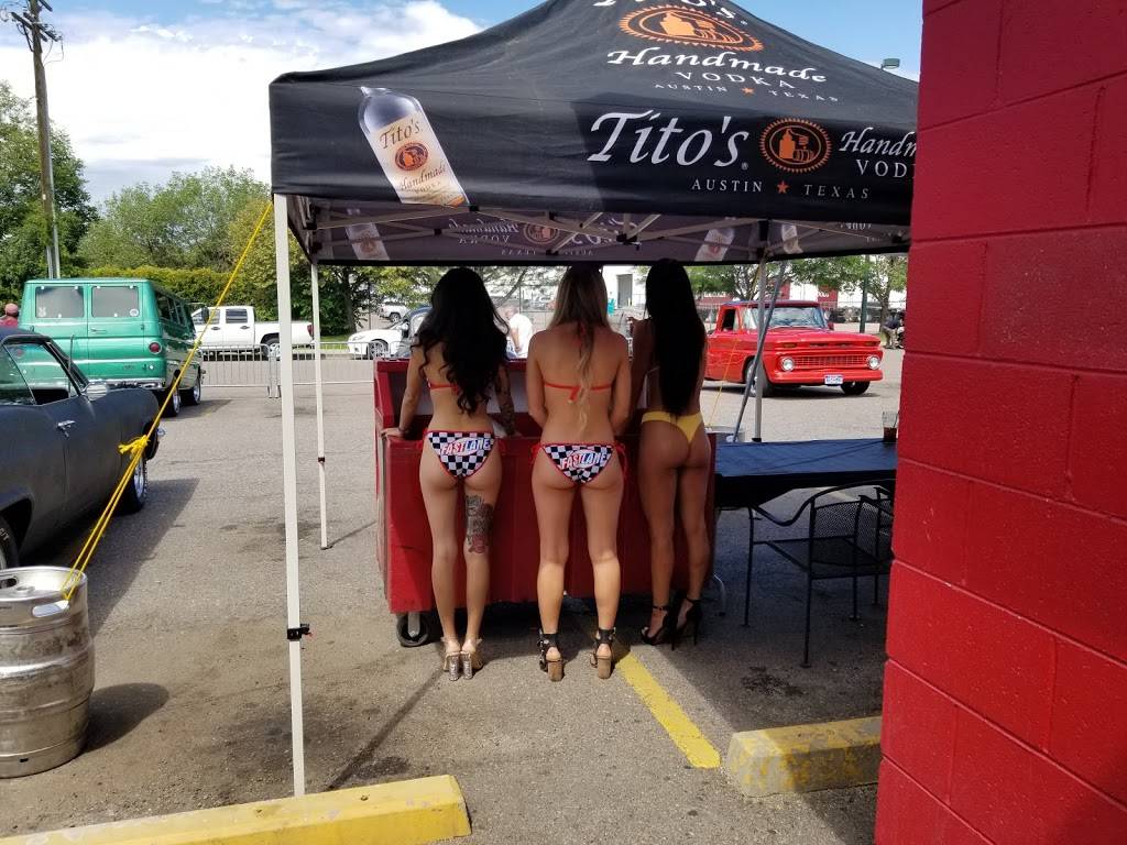 Romes Saloon | restaurant | 785 W Mississippi Ave, Denver, CO 80223, USA | 3037446643 OR +1 303-744-6643