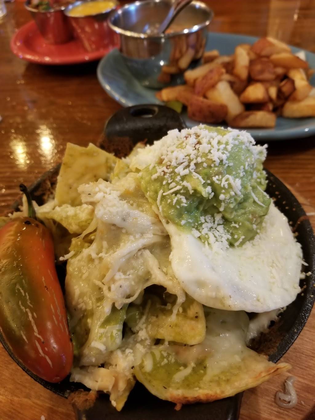 Lupe Tortilla | restaurant | 5482 Farm to Market 1960 Rd W, Houston, TX 77069, USA | 7132310640 OR +1 713-231-0640