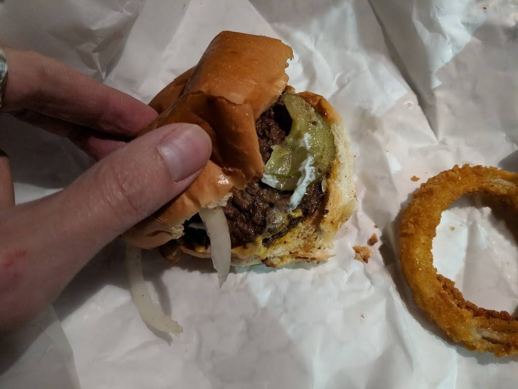 Swensons (Dublin) Drive-In Restaurants | restaurant | 7490 Sawmill Rd, Dublin, OH 43016, USA | 6144901934 OR +1 614-490-1934