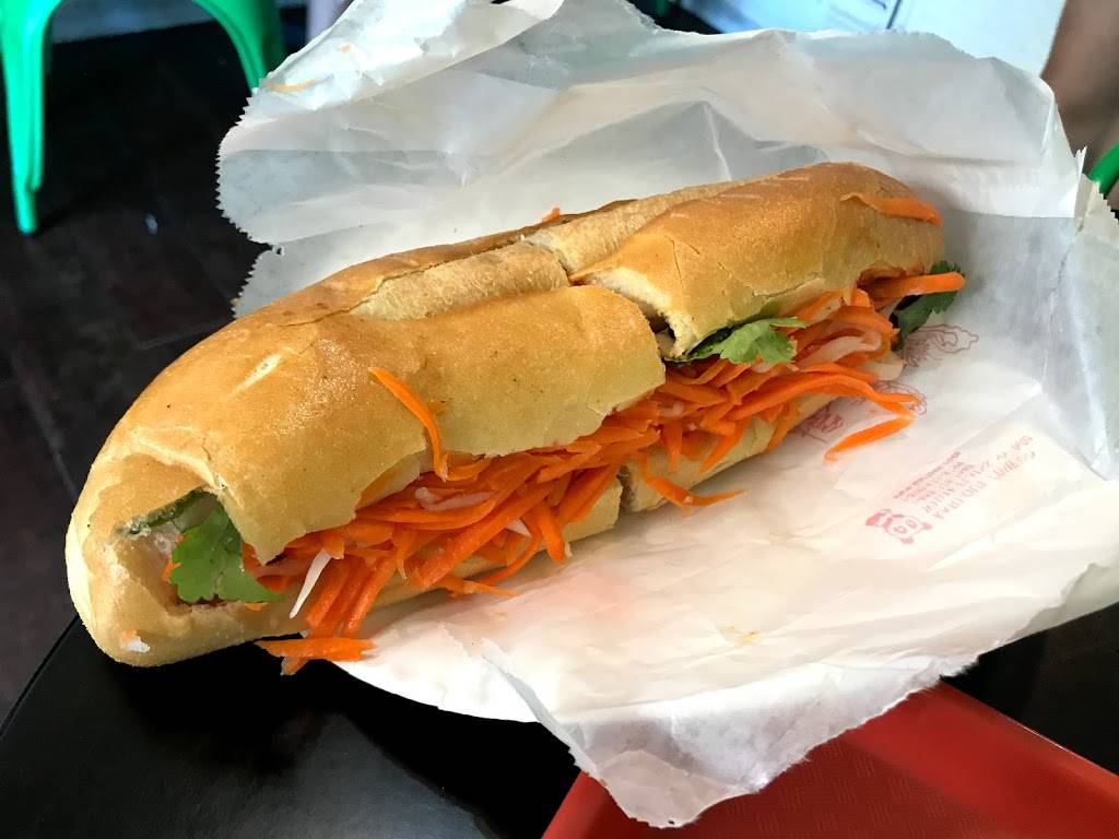Banh Mi Place | restaurant | 824 Washington Ave, Brooklyn, NY 11238, USA | 7185522660 OR +1 718-552-2660