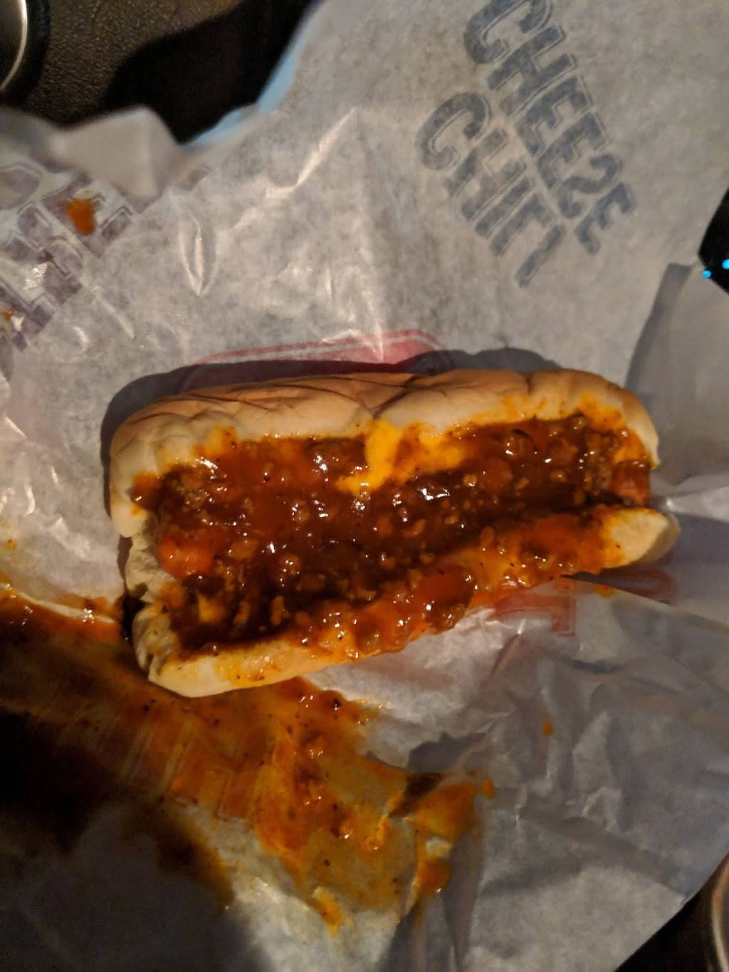 Wienerschnitzel | restaurant | 2401 Brundage Ln, Bakersfield, CA 93304, USA | 6613250689 OR +1 661-325-0689